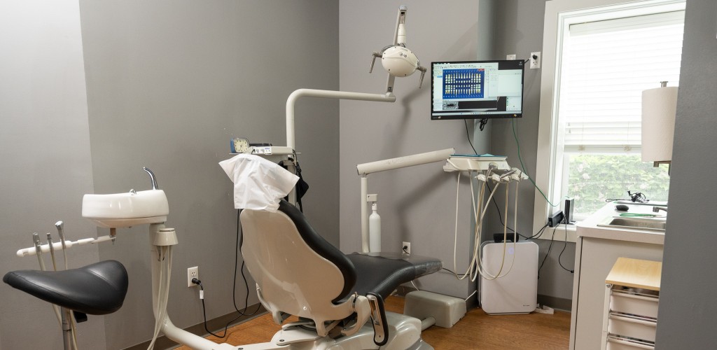 treatment room dental chair
